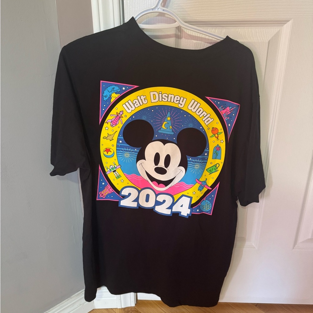 Disney World UnisexBlack Mickey Mouse T-Shirt